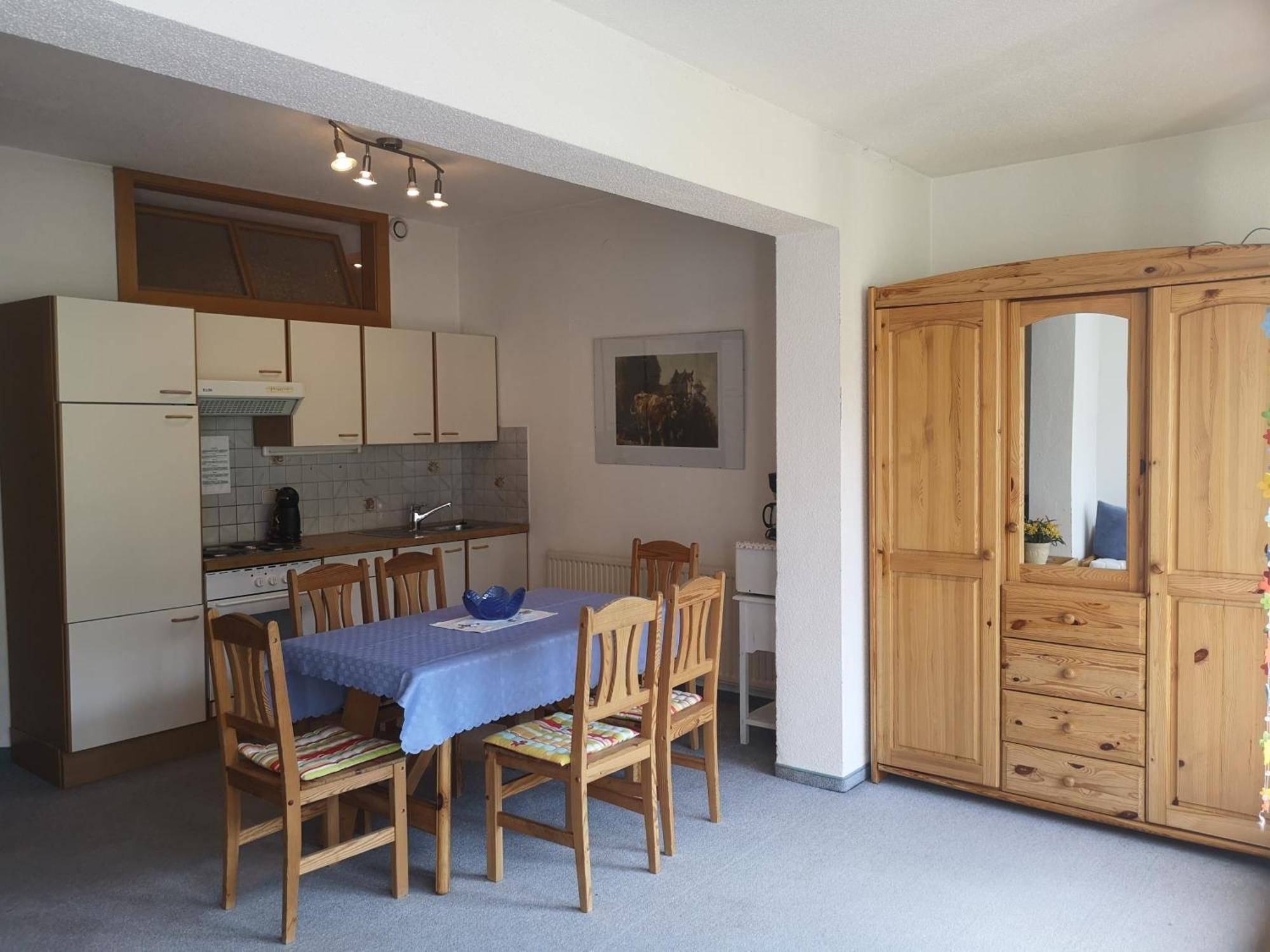 Appartements Central Бад Клайнкирххайм Екстериор снимка