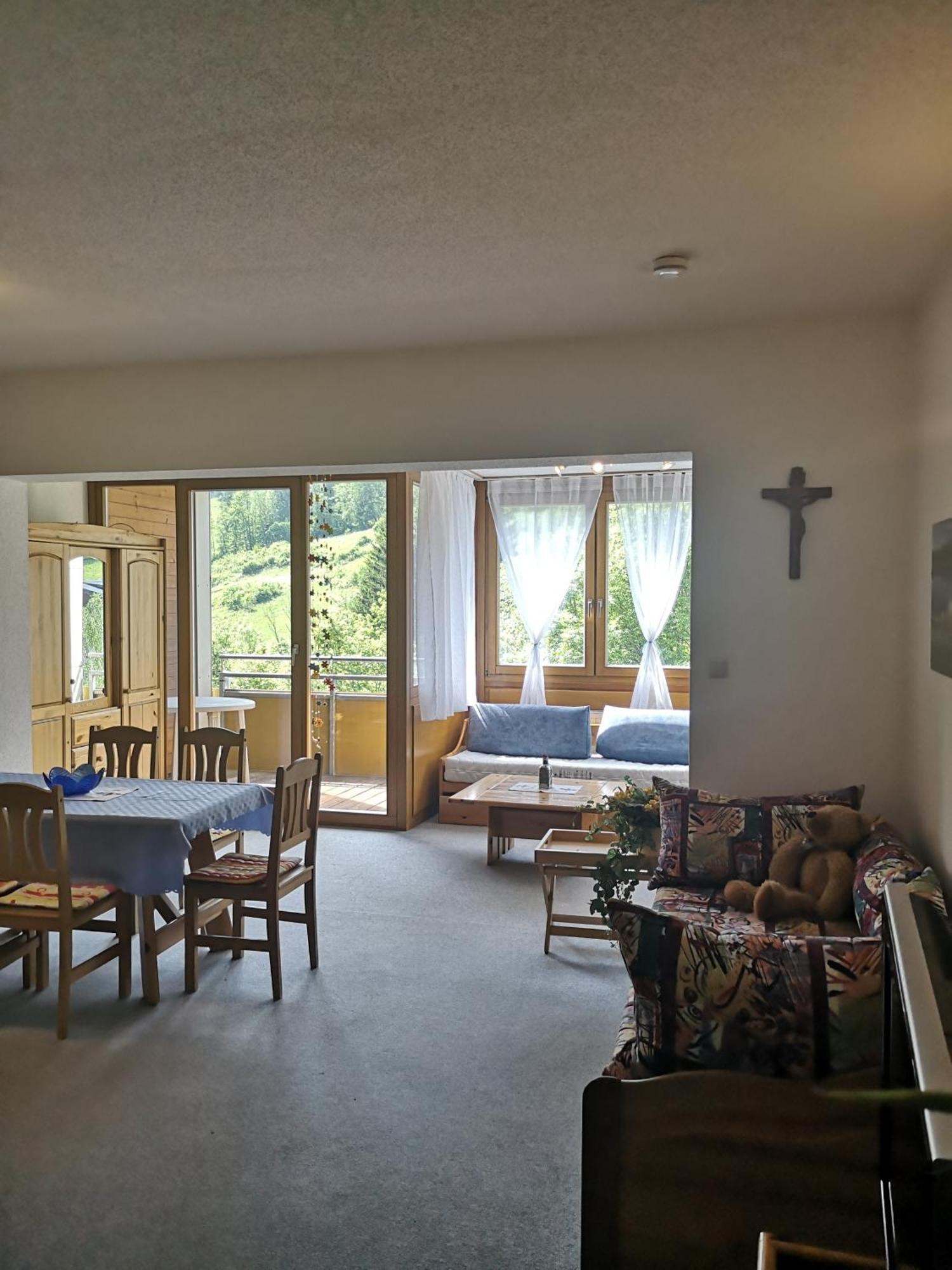 Appartements Central Бад Клайнкирххайм Екстериор снимка