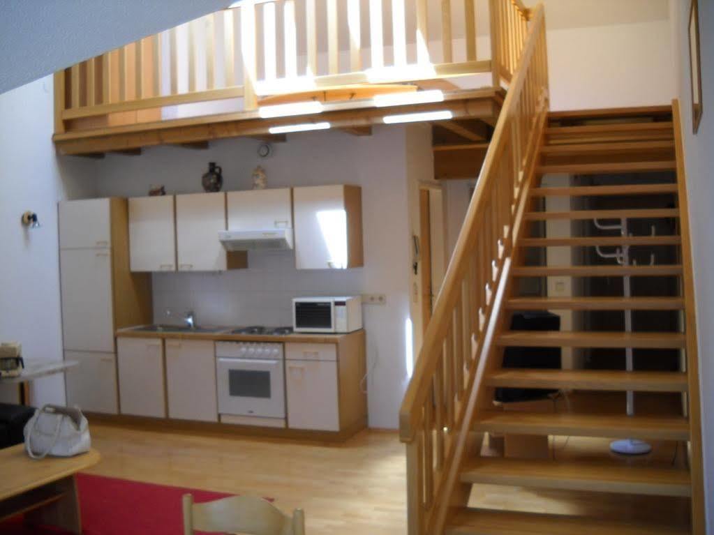 Appartements Central Бад Клайнкирххайм Екстериор снимка